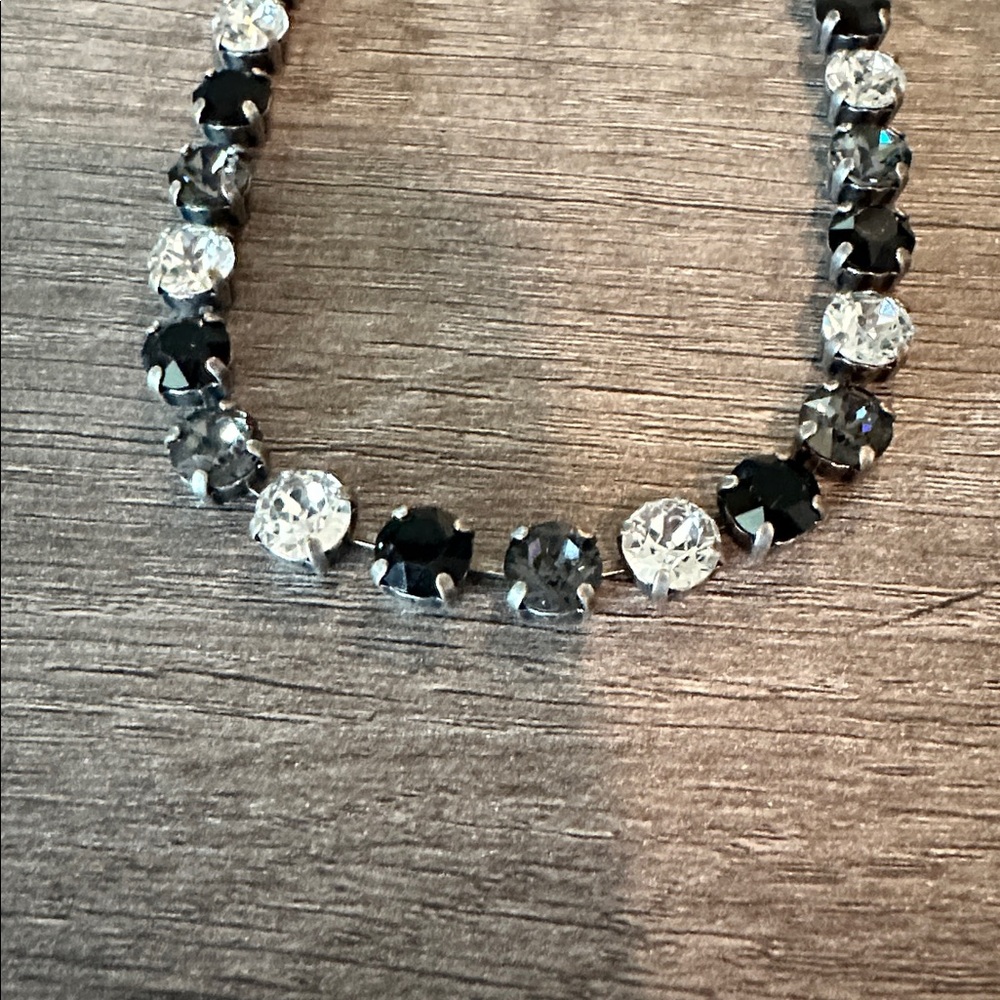 Swarovski crystal necklace - Picture 2 of 2